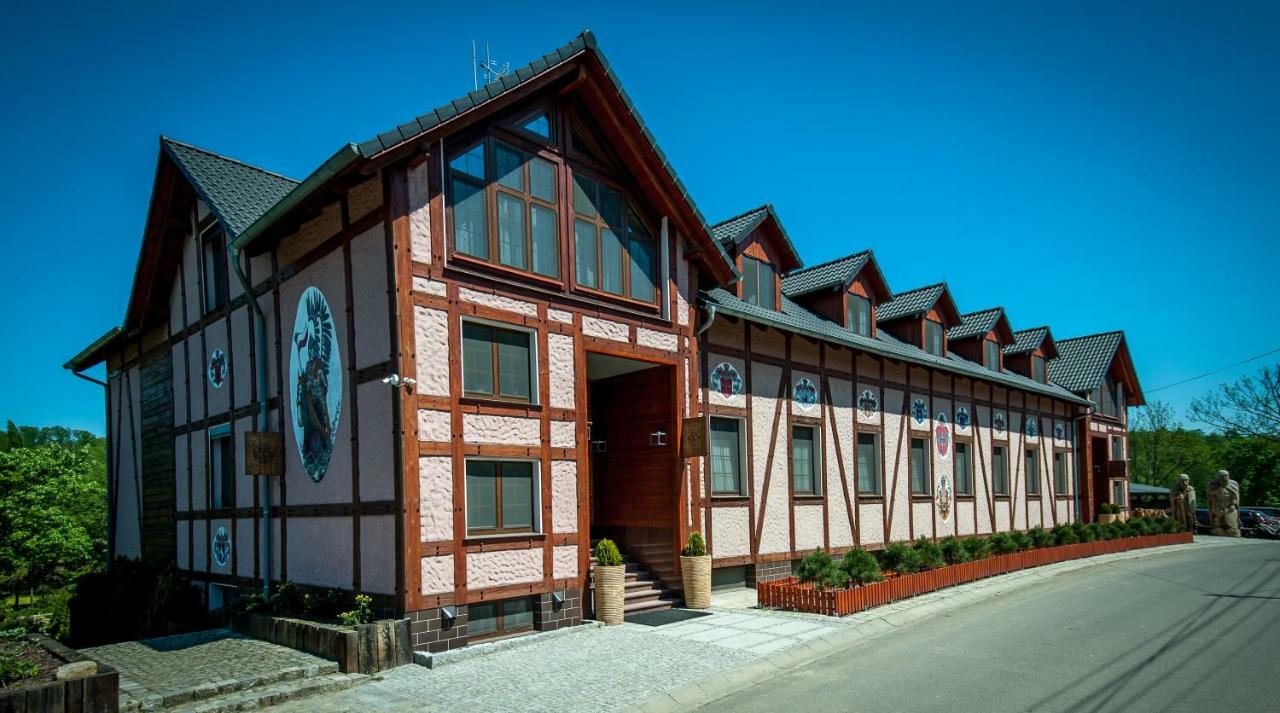 Hotel Akademia Kuraszkow Kuraszkow  Esterno foto